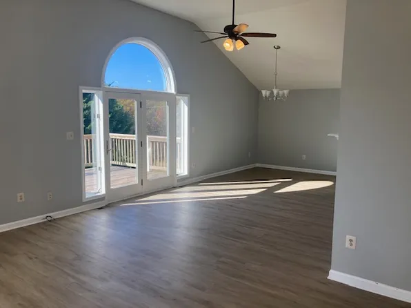 4518 Old Washington Rd, Sykesville, MD 21784