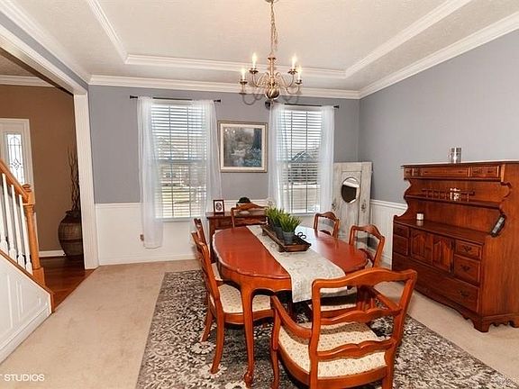 3rd image of 9279 Somerset Ct