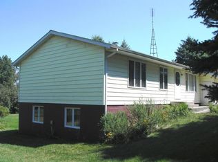 10894 Vidzeme Rd, Three Rivers, MI 49093