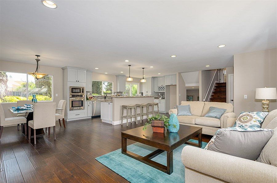 2nd image of 275 Saint Christopher Dr