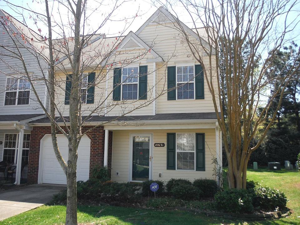 1st image of 10631 Greyhound Dr