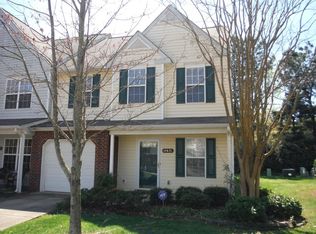 10631 Greyhound Dr, Charlotte, NC 28269