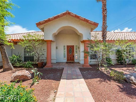 2nd image of 5650 N El Capitan Way