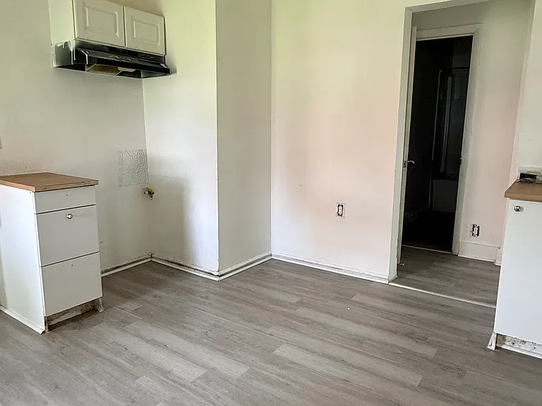 26 Huntington St #2 — Photo 17