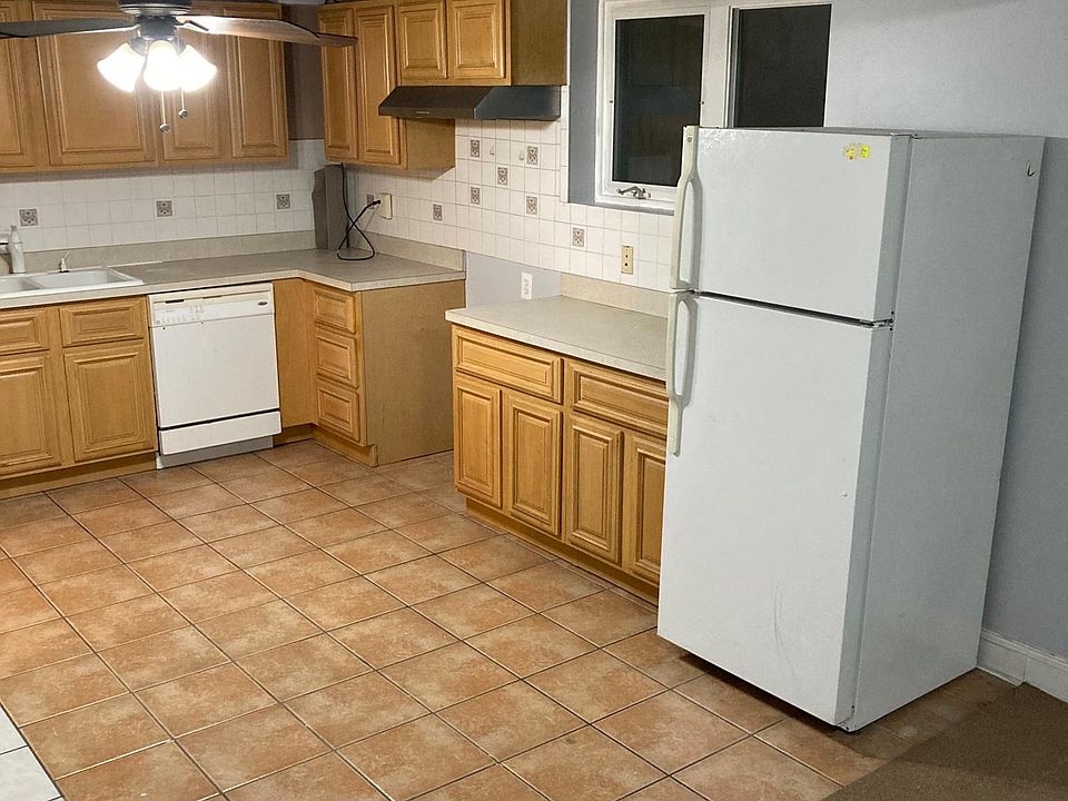 1st image of 5222 S Kilbourn Ave