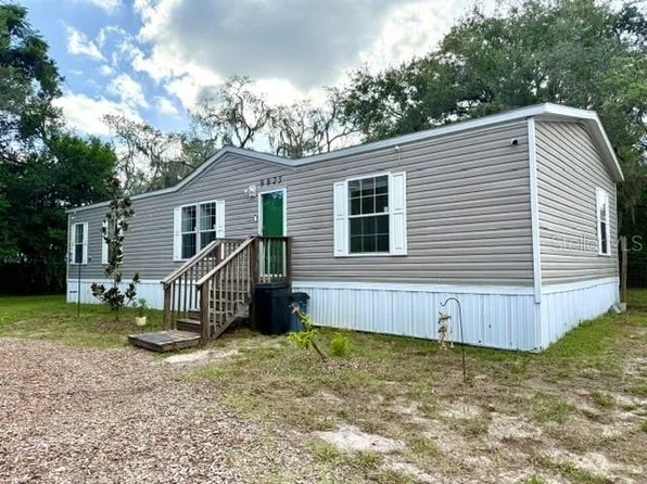 9825 LEGUNA STREET, NEW PORT RICHEY, FL 34654
