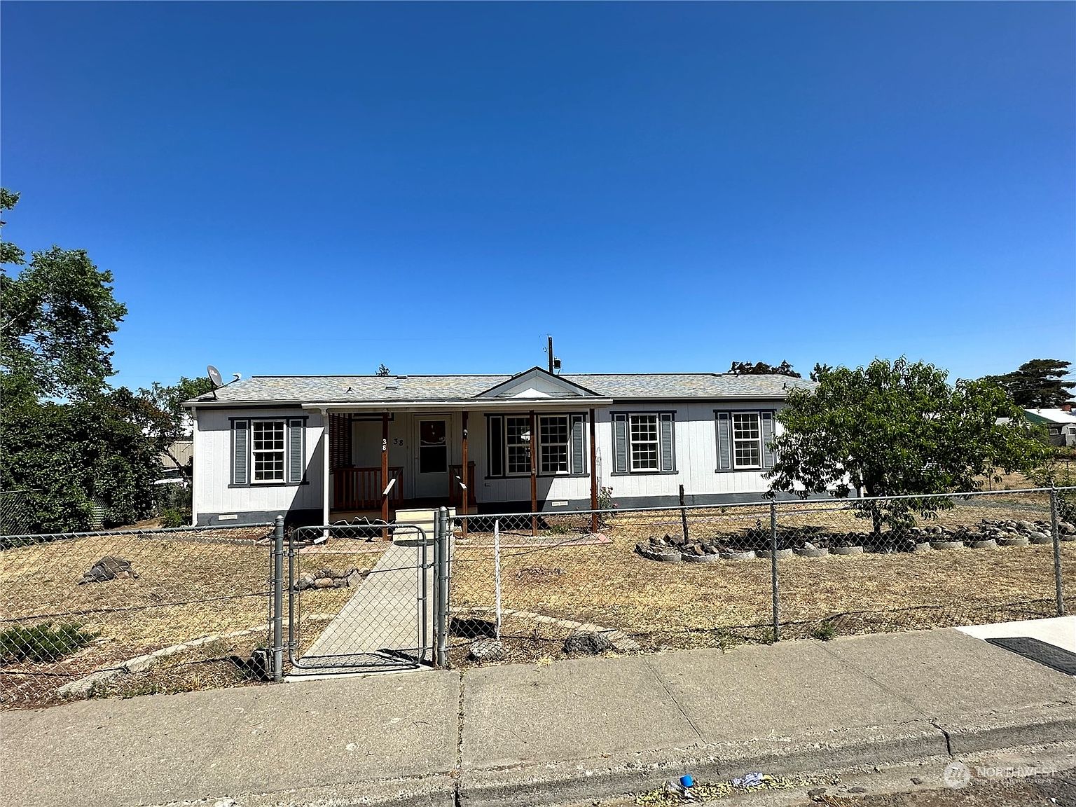 38 S Juniper Street, Soap Lake, WA 98851 Zillow