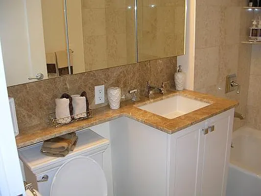 Rented by New York Residence | media 22