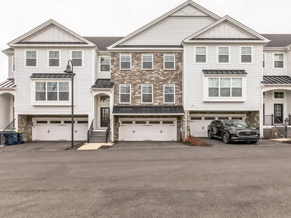 4107 Addison Ct, Lafayette Hill, PA 19444