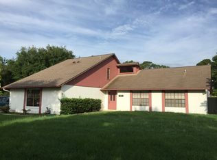 1815 N Oak Dr, Rockledge, FL 32955