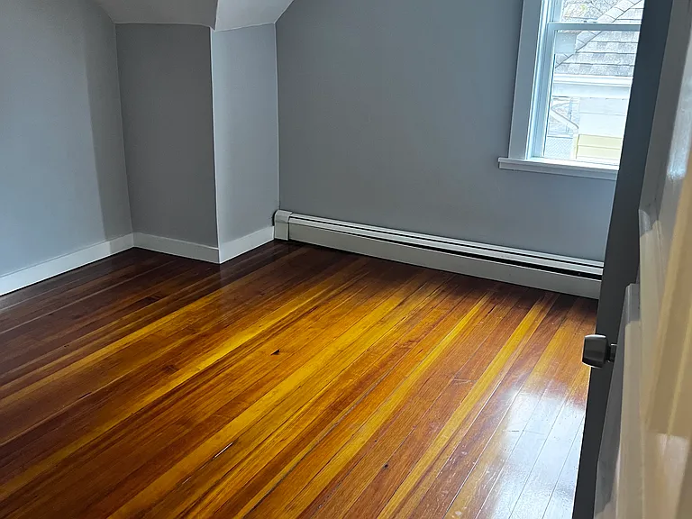 34 8th St #3 — Photo 6