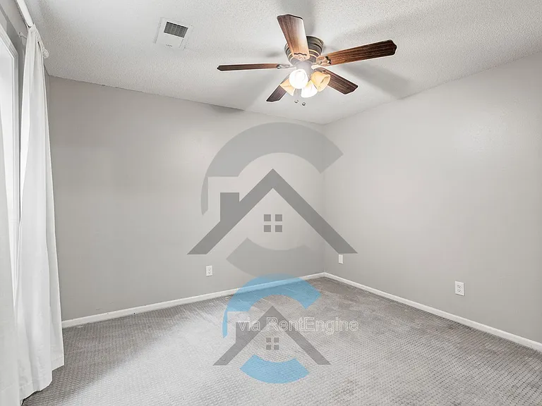 10 Sweet Gum Ct — Photo 11
