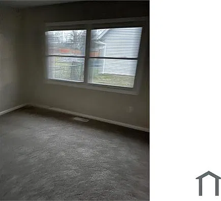559 Charleston Rd — Photo 6