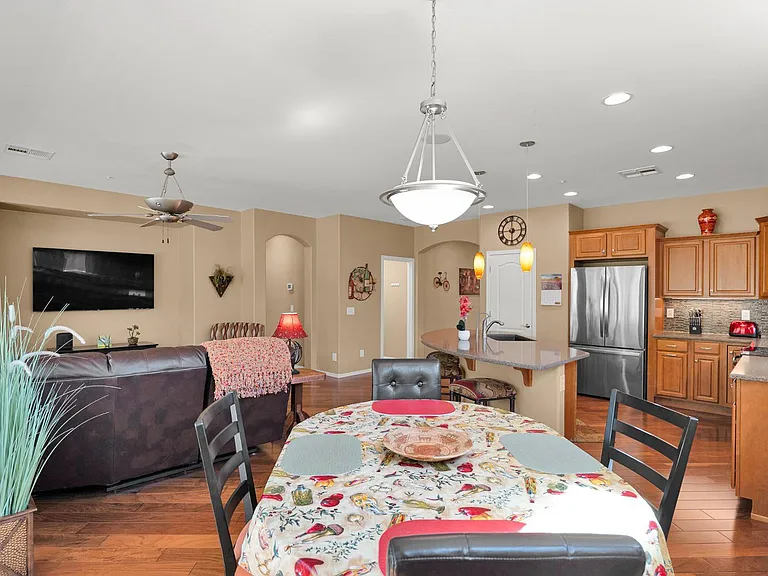 12975 W Yellow Bird Ln — Photo 6