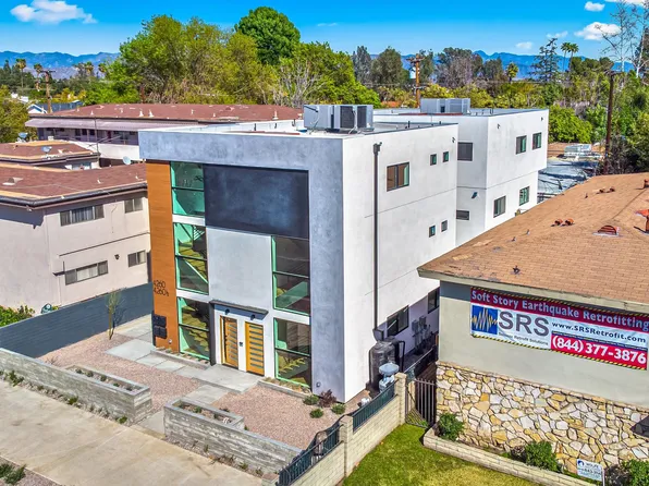 4260 Laurel Canyon Blvd, Studio City, CA 91604