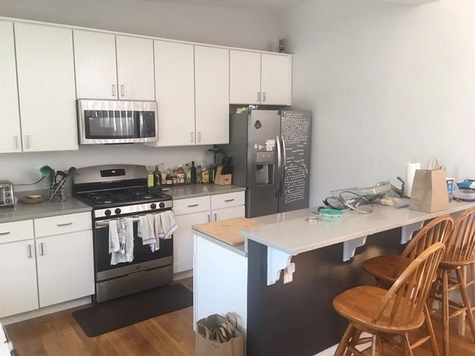9 Highland Park Ave #2