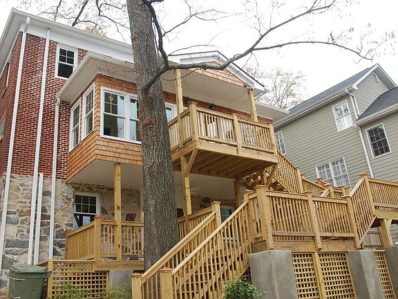deck with rear entry to sunroom