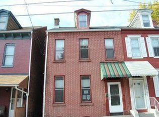 128 S 3rd St, Columbia, PA 17512