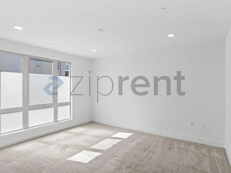 310 Riesling Ave #20 — Photo 14