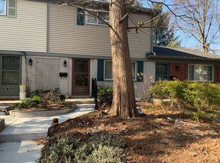 3212 Williamsburg Rd, Ann Arbor, MI 48108