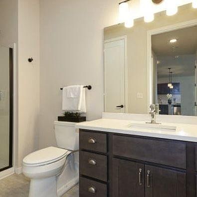 2nd image of 1501 Underwood Ave #301