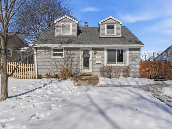 6334 West Fremont PLACE, Milwaukee, WI 53219