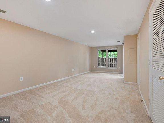 3rd image of 14649 Thera Way