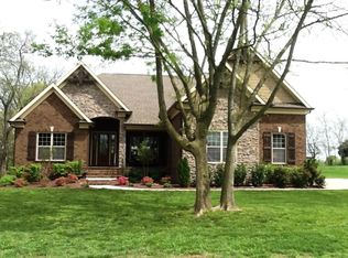 2036 Blackberry Estates Dr, Thompsons Station, TN 37179