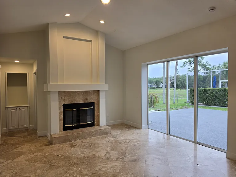 18804 Forest Glen Ct — Photo 8
