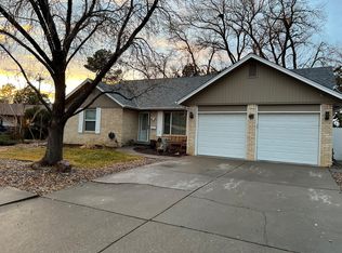 8909 Crestwood Ave NE, Albuquerque, NM 87112