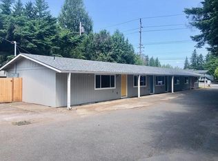 17700 SE Stark St #1, Portland, OR 97233