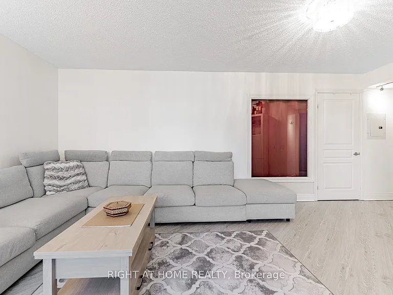15 Northtown Way #1429 — Photo 12