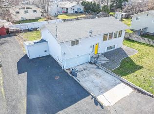 2381 Rolling Hills Dr, Clarkston, WA 99403