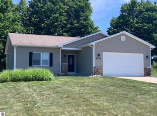 4592 Fairway Dr, Traverse City, MI 49685