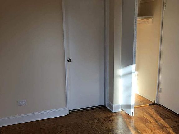 4th image of 14210 Roosevelt Ave APT 107