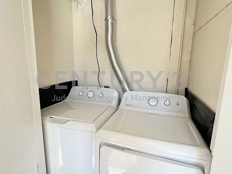 929 W Hickory St #A-15 — Photo 17