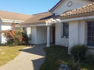 10721 Country Meadows Rd, Salinas, CA 93907
