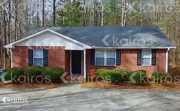 223 Peltry Dr — Photo 1