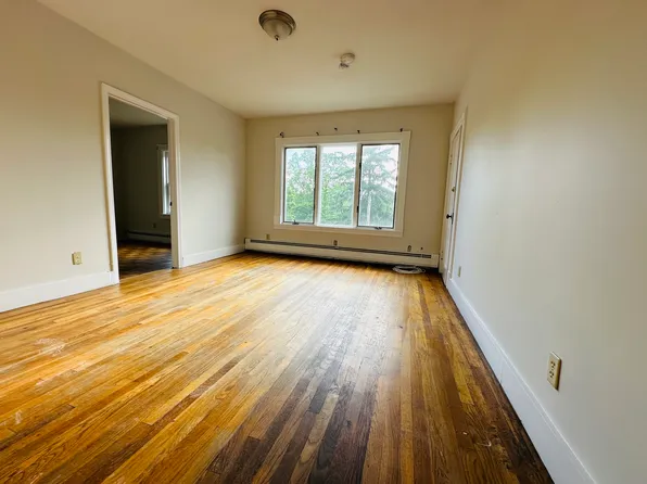 12 Ringold St Suite 2, Marlborough, MA 01752