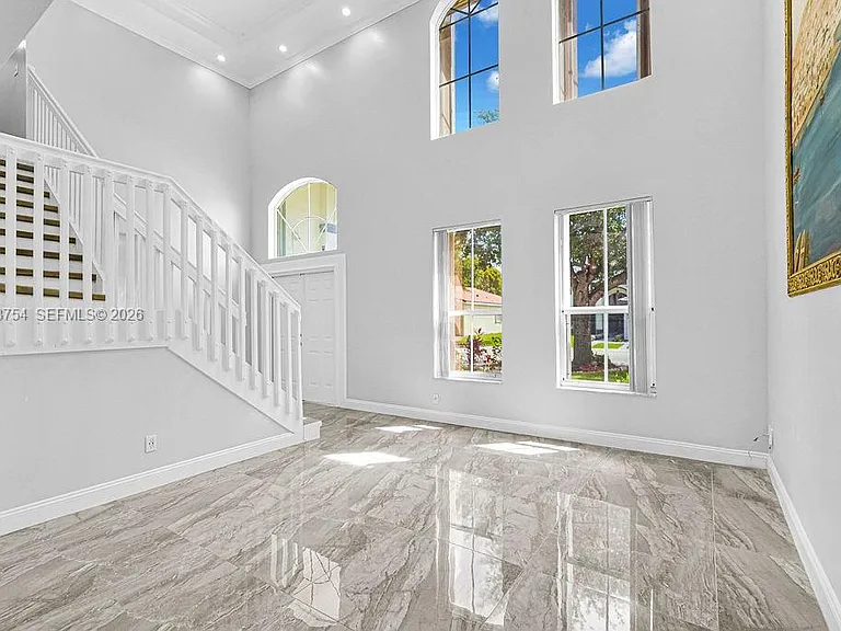 1623 E Harmony Lake Cir — Photo 13
