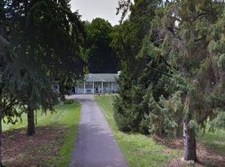 6240 Hummingbird Rd, Excelsior, MN 55331