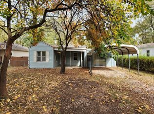 1521 E Whiteside St, Springfield, MO 65804