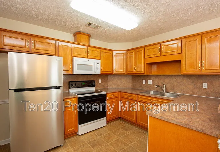 9021 Sonoma Ct — Photo 6