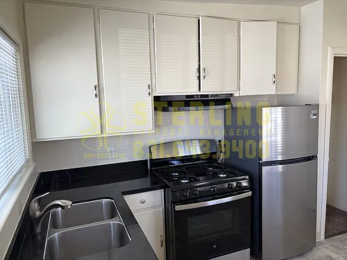 812 Park Avenue - Monterey Photo 1
