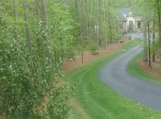 227 Walnut Ridge Dr, Iron Station, NC 28080