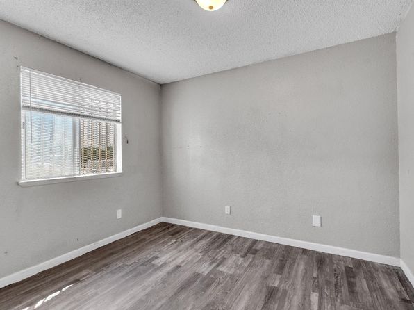 fresno-california-2059450172 picture