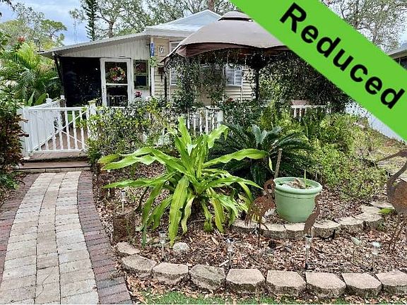 2nd image of 1300 N River Rd Lot C75