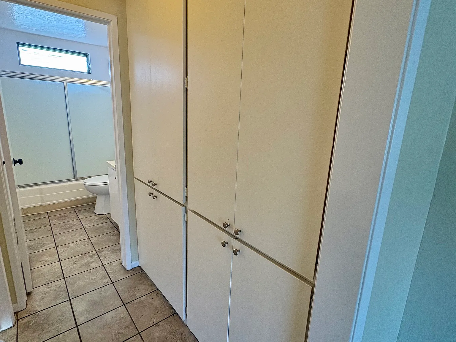 1 bed, 800 sqft, $1,900 — Photo 4