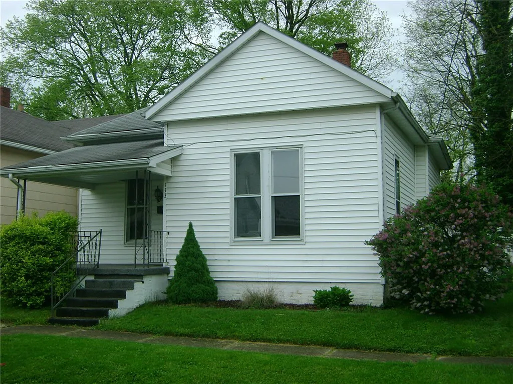 113 S Washington St photo 1