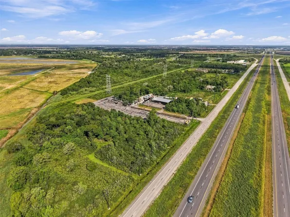 31 Green Valley, Rosharon, TX 77583